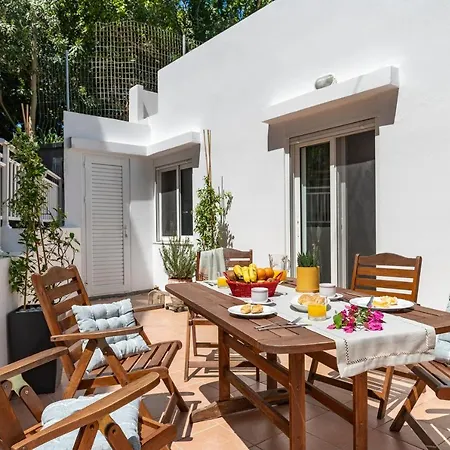 Oasis In The Heart Of Rhodes, Next To Old Town, Near Beaches - Haven Rhodes City