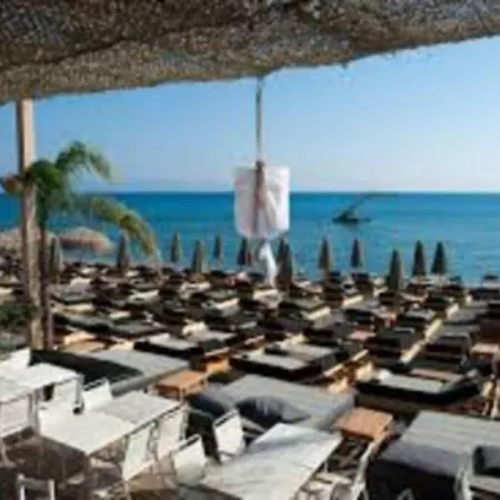 Nyaraló Oasis In The Heart Of Rhodes, Next To Old Town, Near Beaches - Haven *