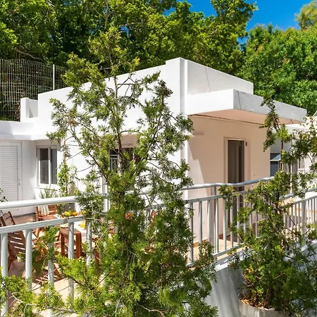 Oasis In The Heart Of Rhodes, Next To Old Town, Near Beaches - Haven Nyaraló *