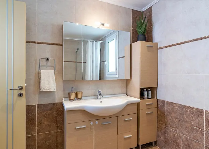 Oasis In The Heart Of Rhodes, Next To Old Town, Near Beaches - Haven بيت للعطل