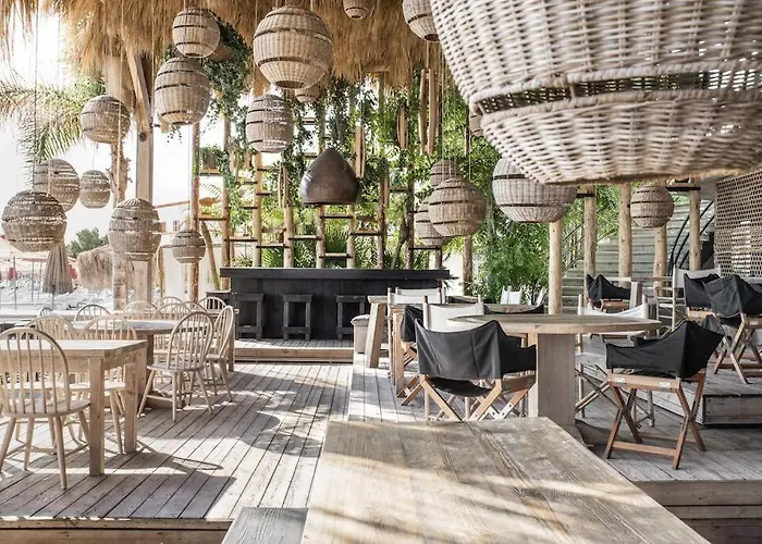 Oasis In The Heart Of Rhodes, Next To Old Town, Near Beaches - Haven * Rhodes City