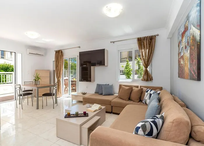 Oasis In The Heart Of Rhodes, Next To Old Town, Near Beaches - Haven بيت للعطل Rhodes City